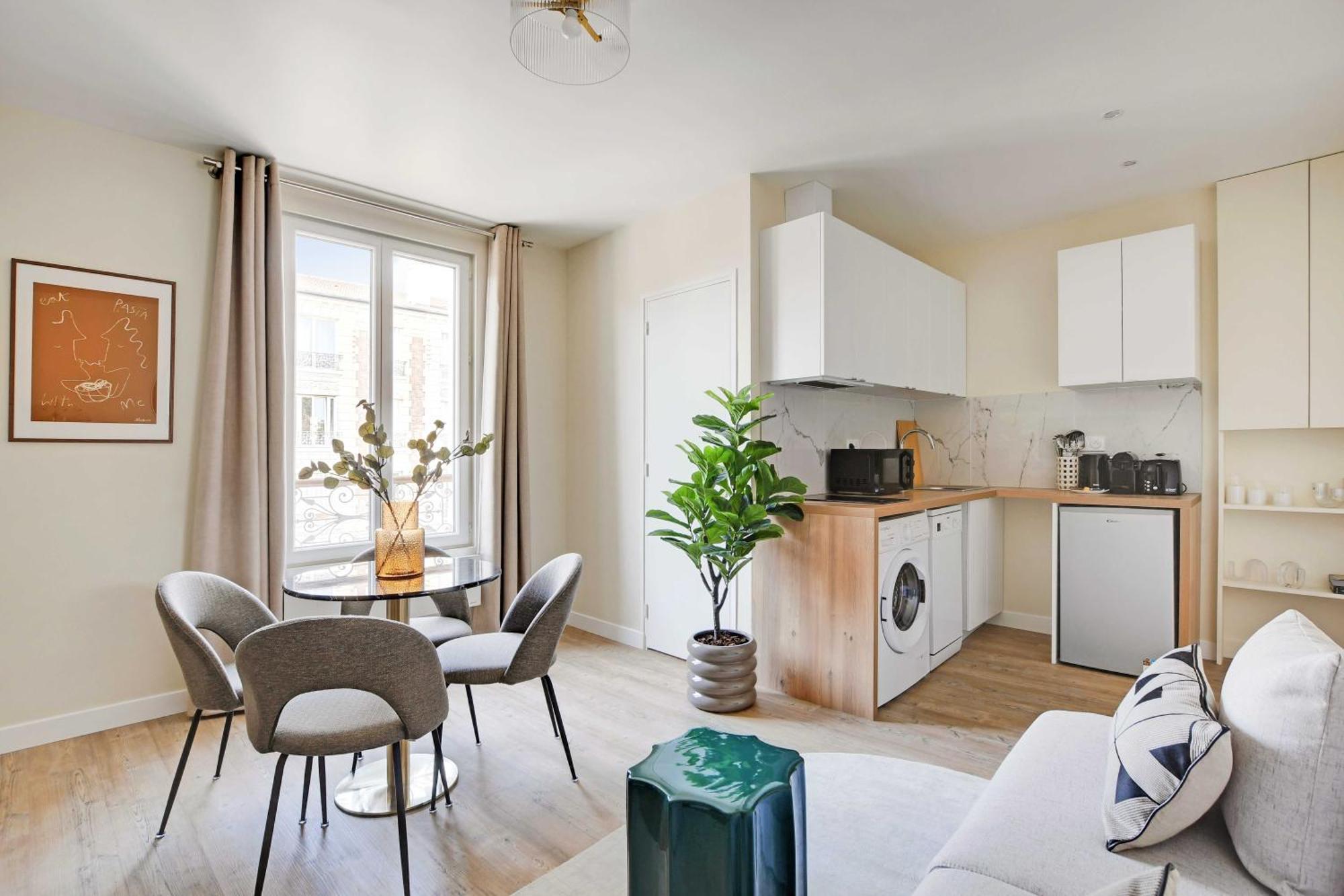 Cosy Apartment - 1Bdr For 3P - Иври сюр Сен Екстериор снимка
