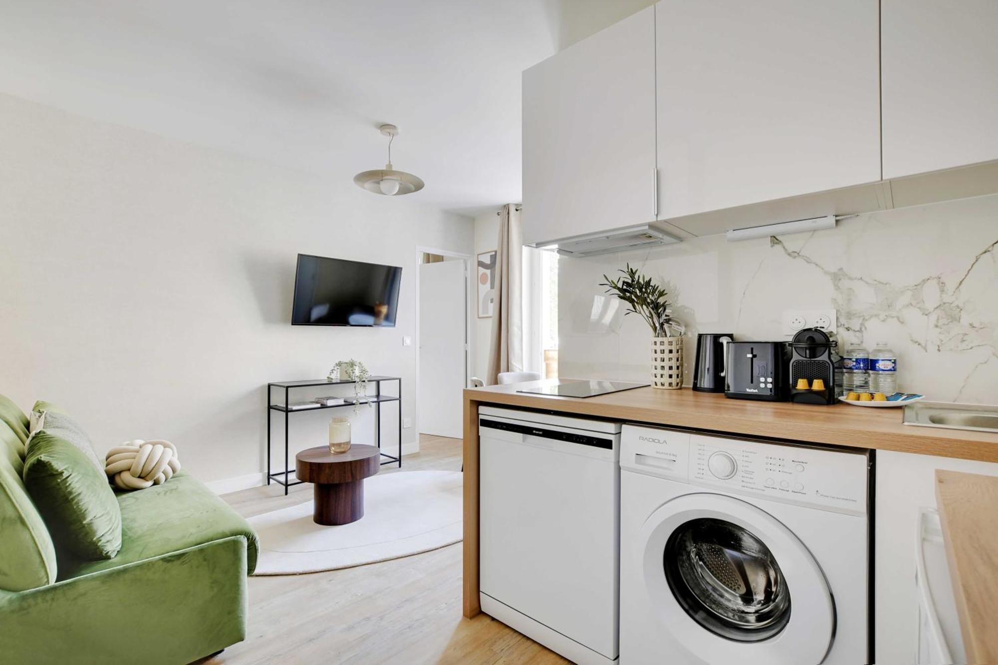 Cosy Apartment - 1Bdr For 3P - Иври сюр Сен Екстериор снимка