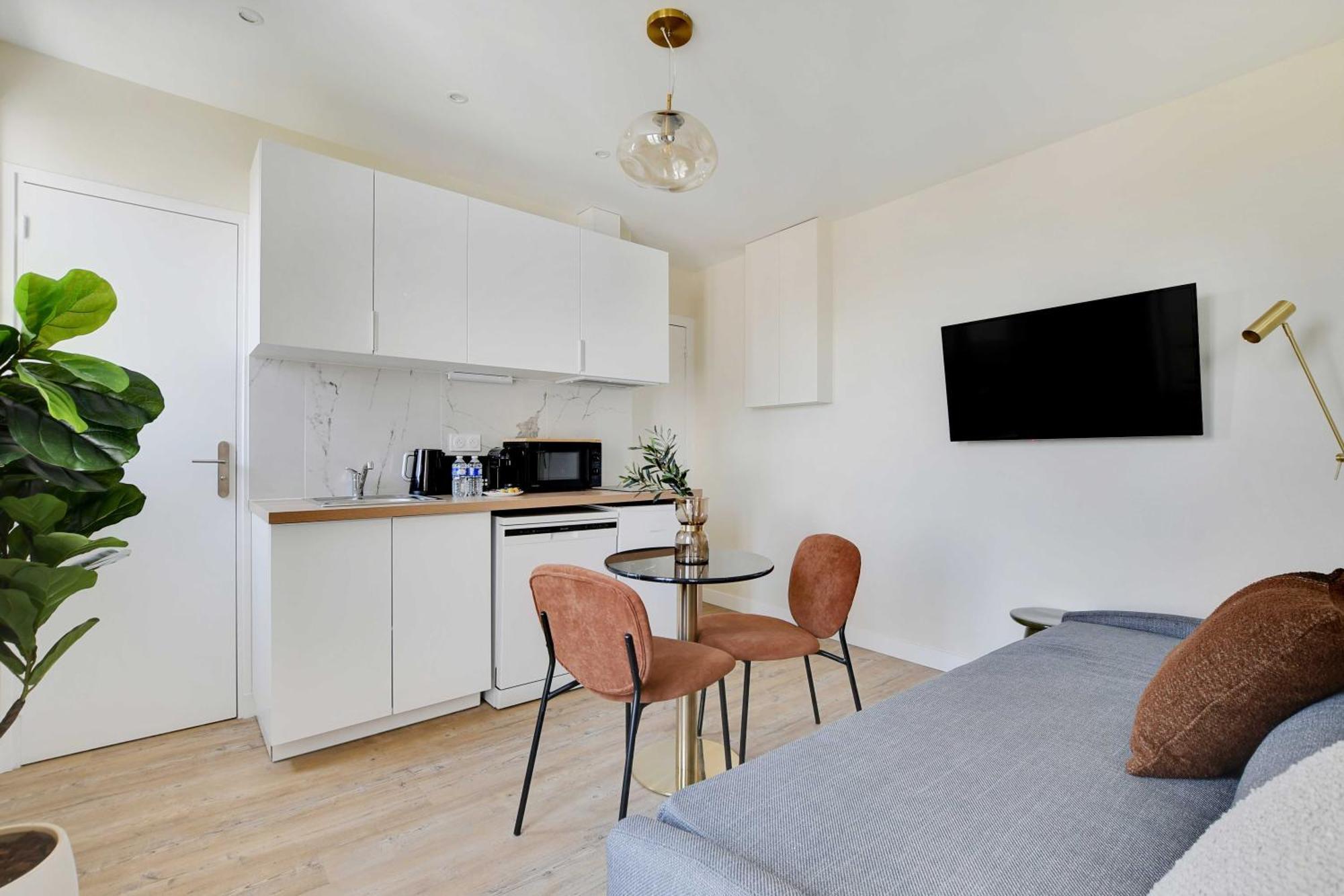 Cosy Apartment - 1Bdr For 3P - Иври сюр Сен Екстериор снимка