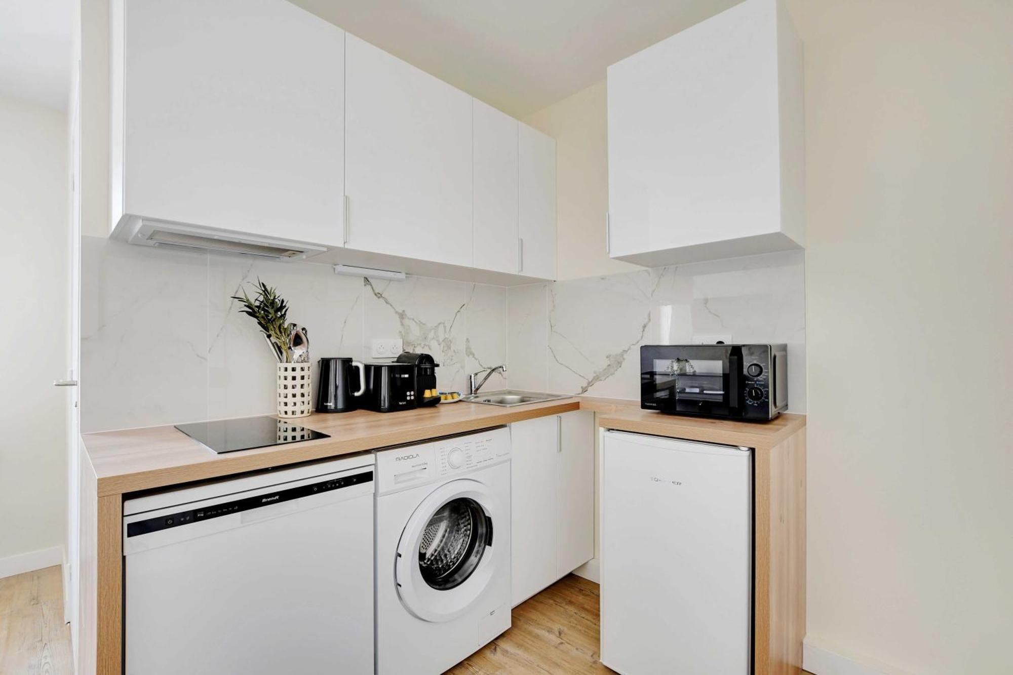 Cosy Apartment - 1Bdr For 3P - Иври сюр Сен Екстериор снимка