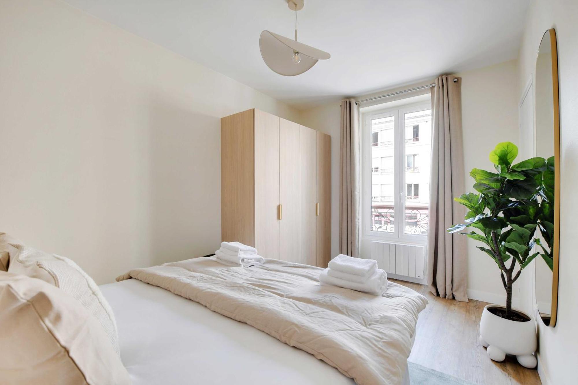 Cosy Apartment - 1Bdr For 3P - Иври сюр Сен Екстериор снимка