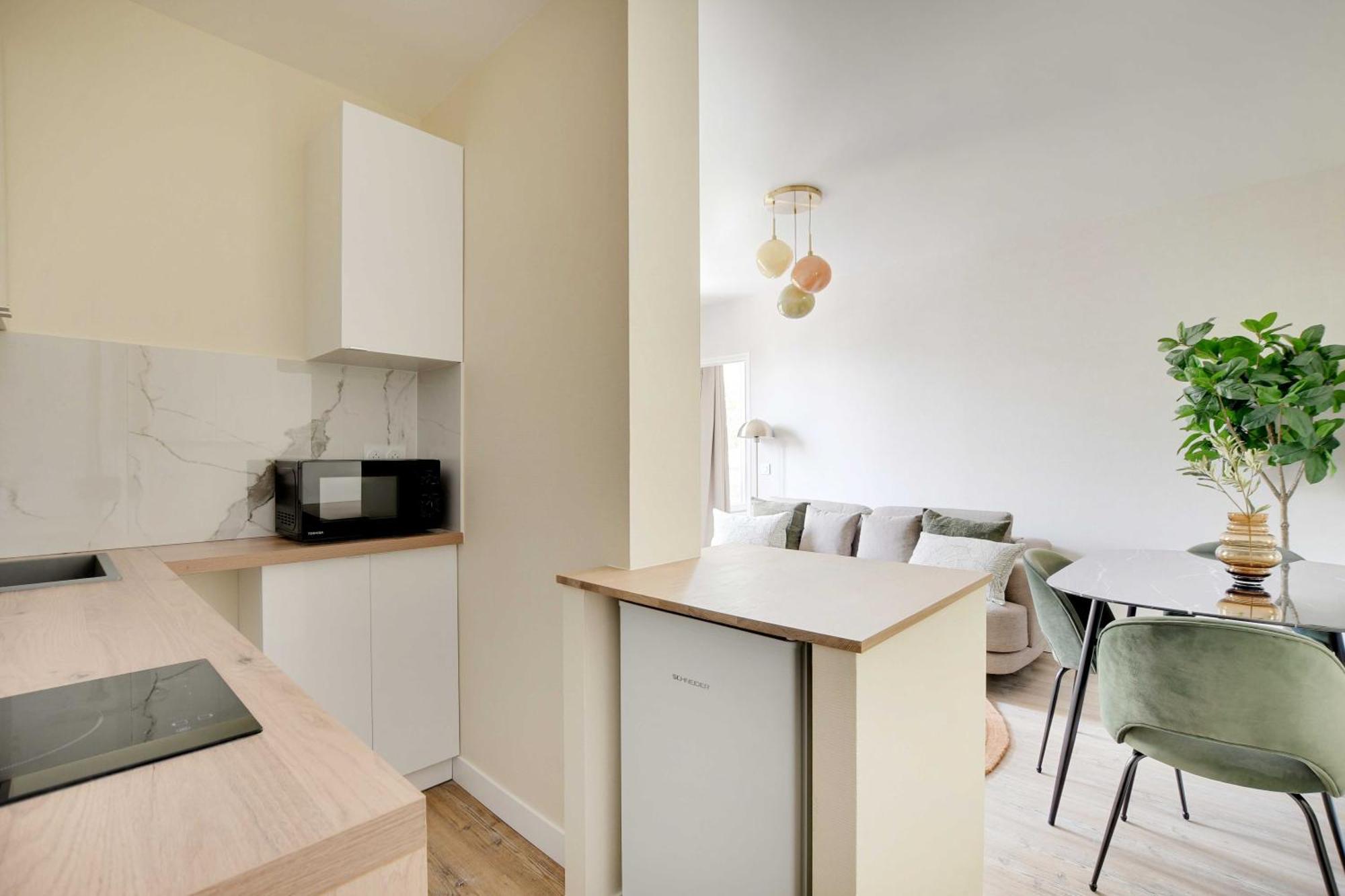 Cosy Apartment - 1Bdr For 3P - Иври сюр Сен Екстериор снимка