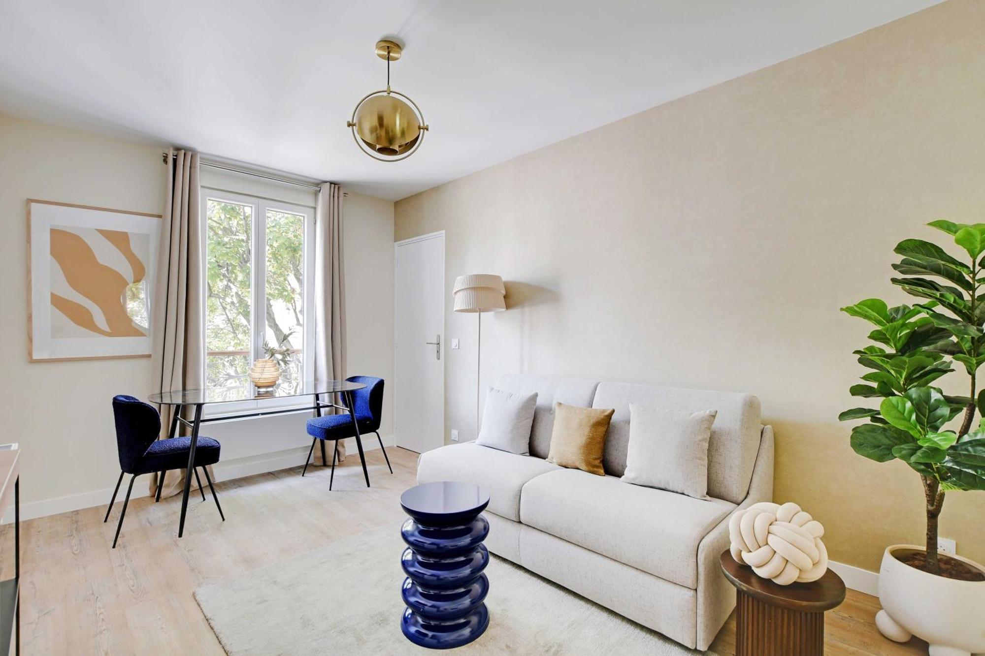 Cosy Apartment - 1Bdr For 3P - Иври сюр Сен Екстериор снимка