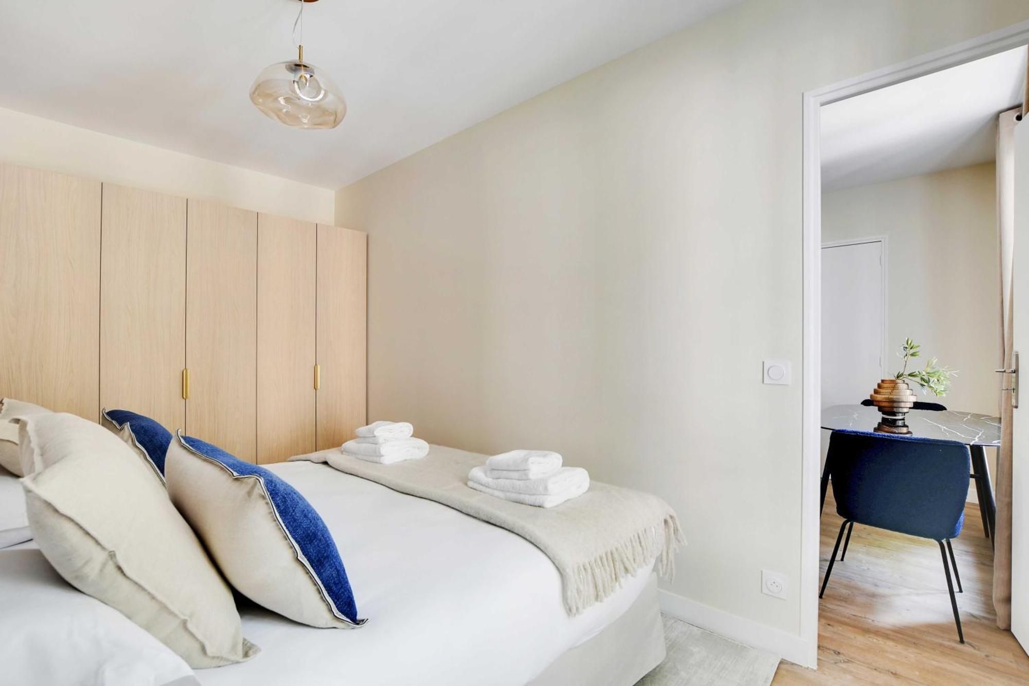 Cosy Apartment - 1Bdr For 3P - Иври сюр Сен Екстериор снимка