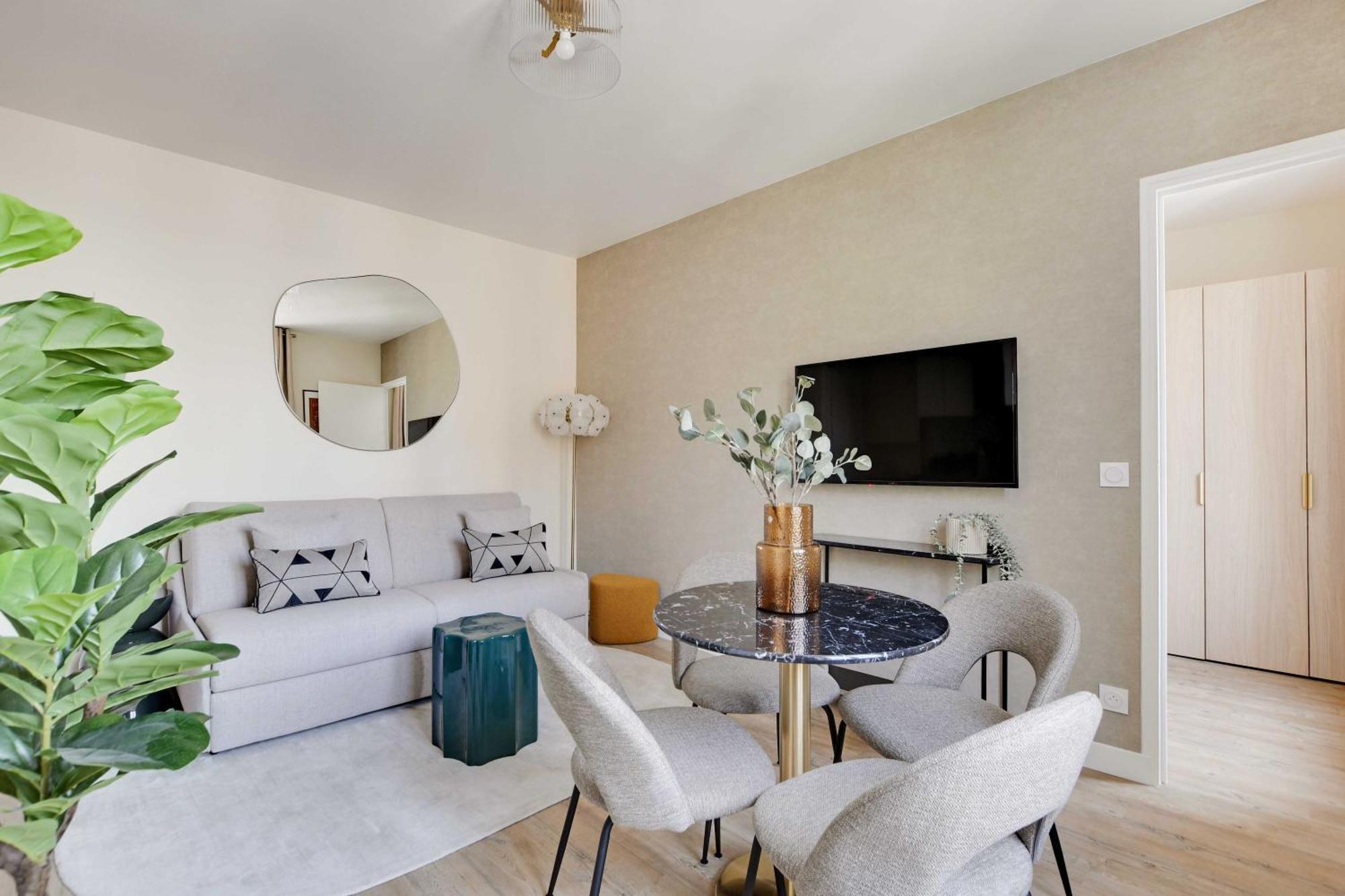 Cosy Apartment - 1Bdr For 3P - Иври сюр Сен Екстериор снимка