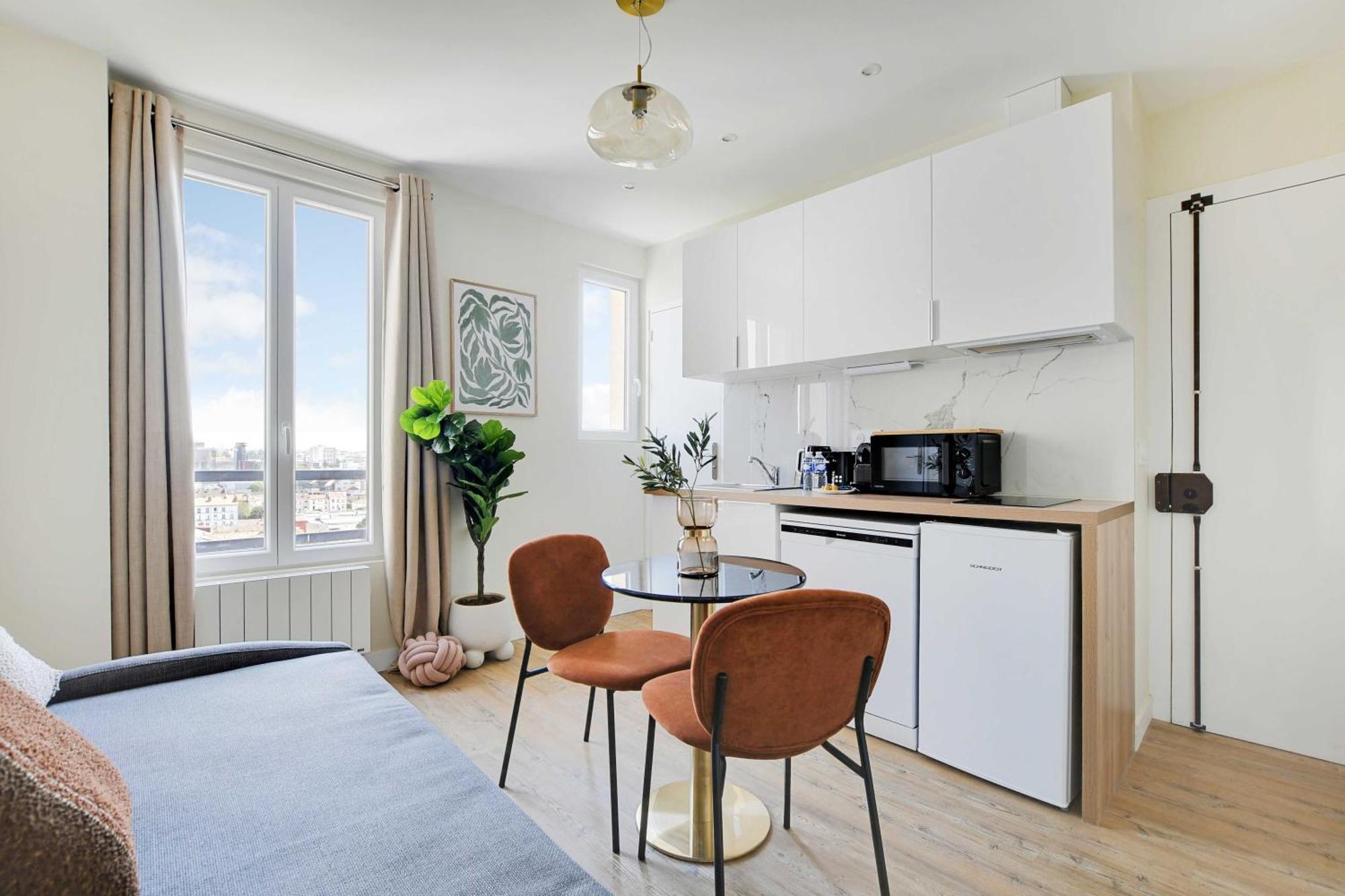 Cosy Apartment - 1Bdr For 3P - Иври сюр Сен Екстериор снимка